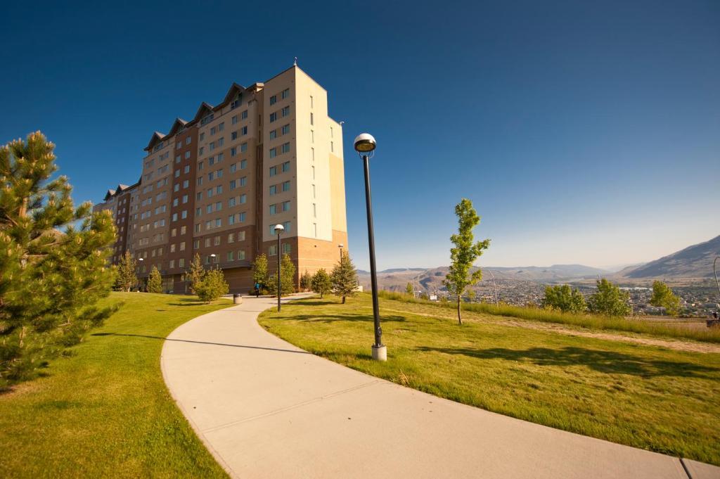 Residence&Conference Centre - Kamloops Exterior foto